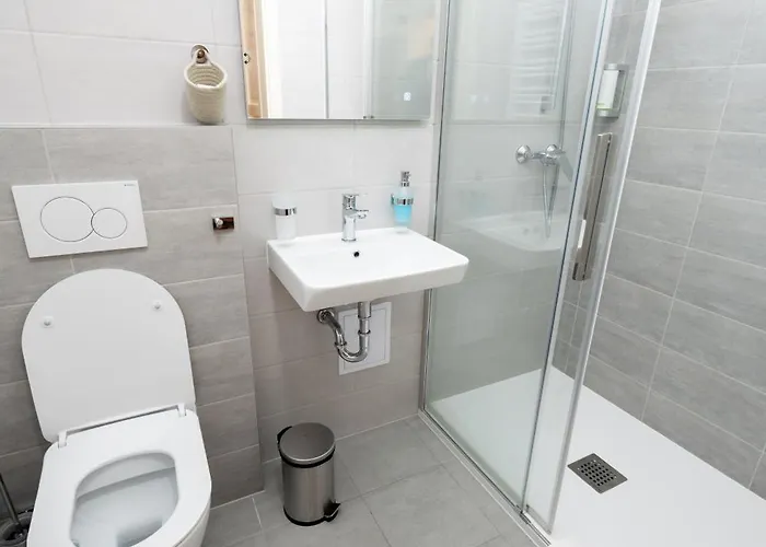 Guest house Zamek V Kostelci Nad Cernymi Lesy *